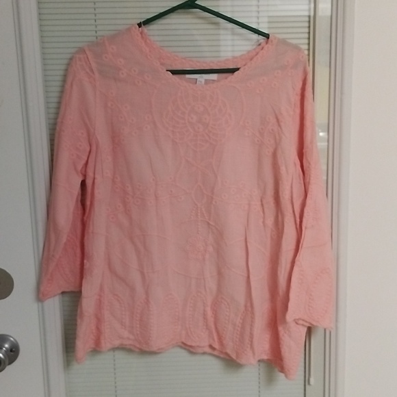 new directions Tops - New directions pink top.